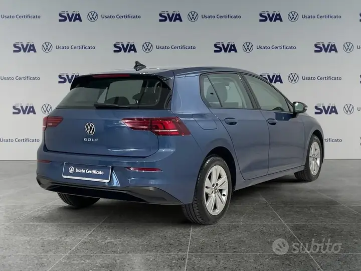 Volkswagen Golf 2025 photo 2