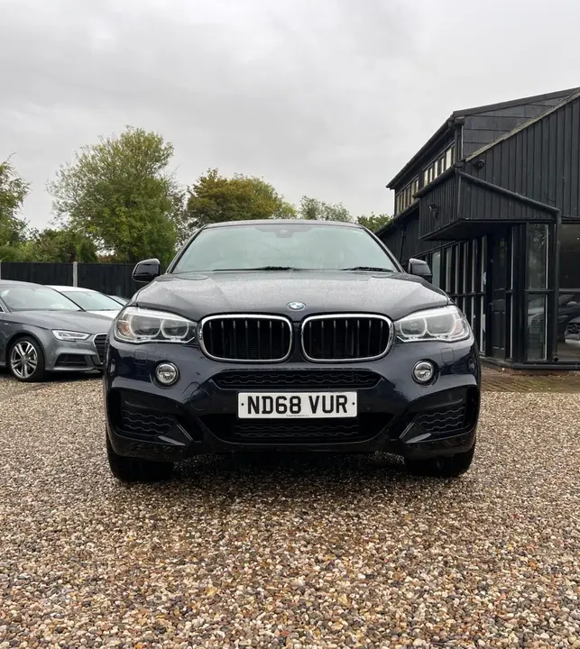 BMW X6 2018 photo 2