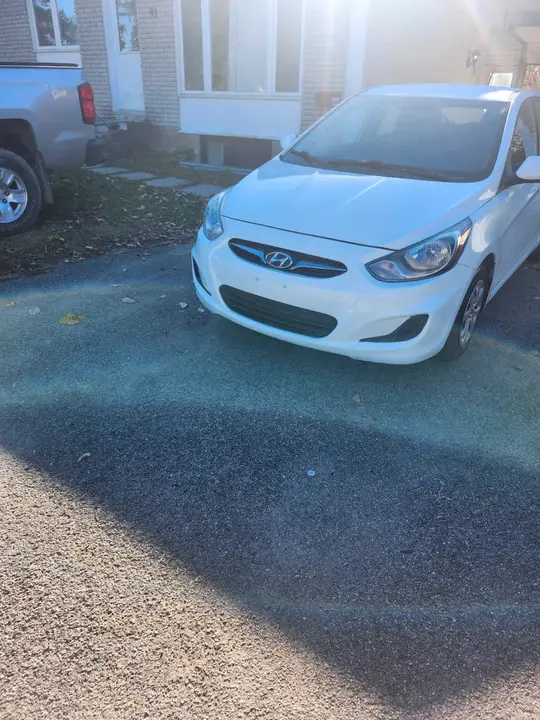 Hyundai Accent 2013 photo 2
