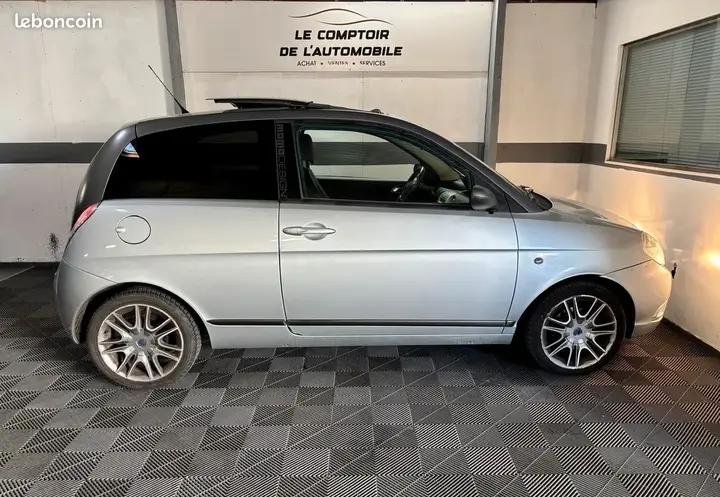 Lancia Ypsilon 2007 photo 4