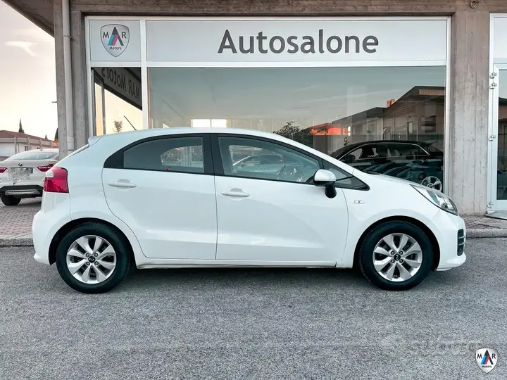 Kia Rio 2016 photo 4