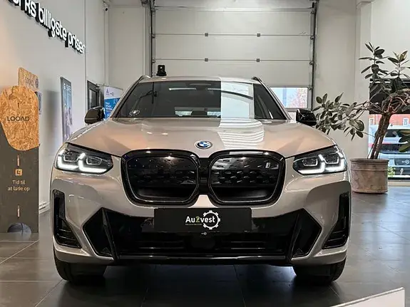BMW Ix3 2023 photo 2
