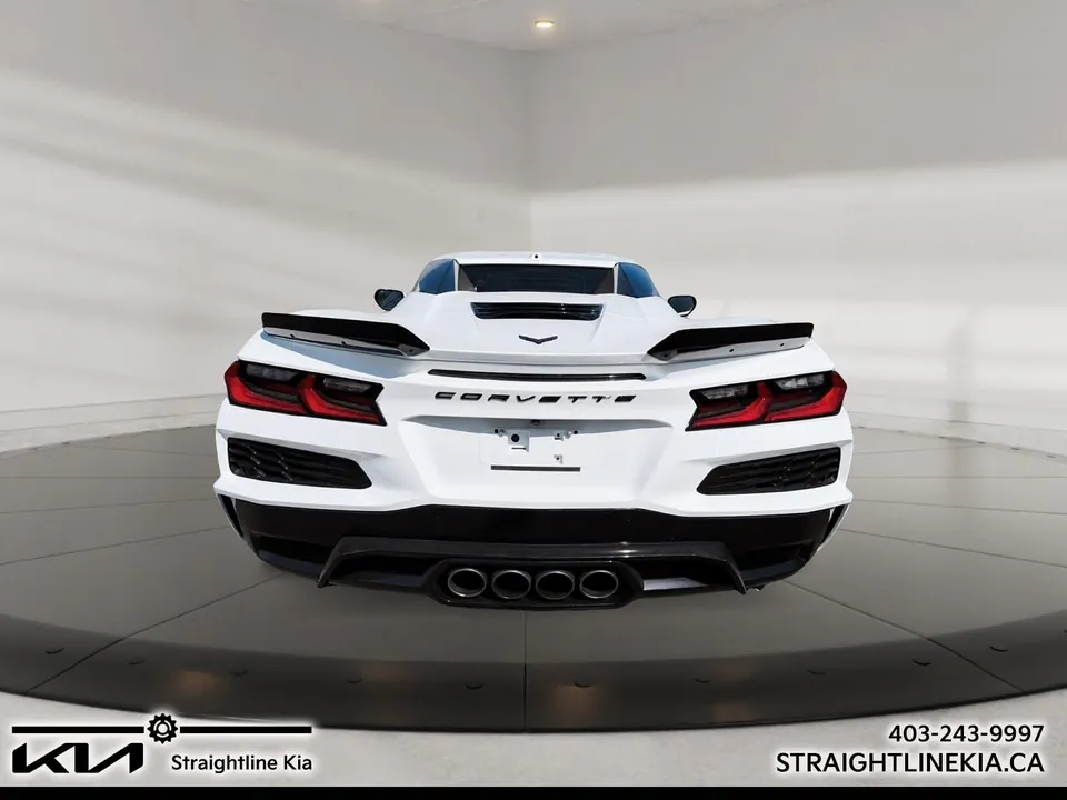 Chevrolet Corvette 2024 photo 3