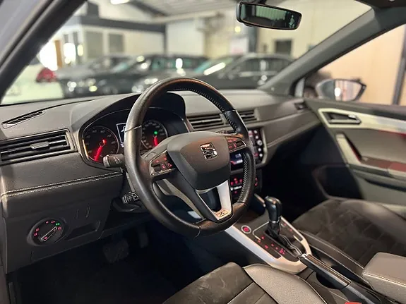 Seat Arona 2018 photo 2