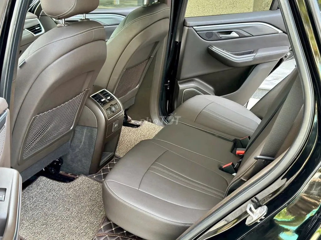 Vinfast Lux Sa2.0 2019 photo 3