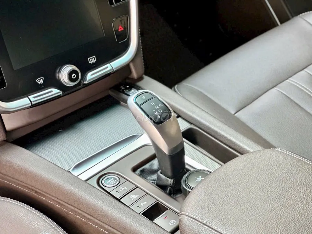 Vinfast Lux Sa2.0 2019 photo 4