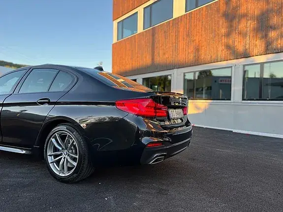 BMW 530E 2019 photo 4