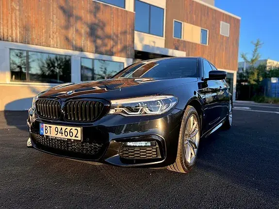 BMW 530E 2019 photo 2