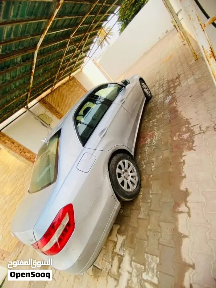 Mercedes-Benz E-Class 2012 photo 2