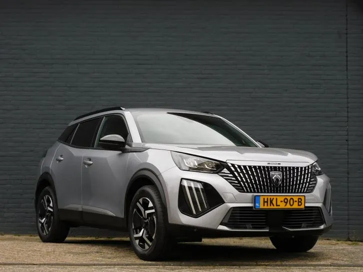 Peugeot 2008 2024 photo 2