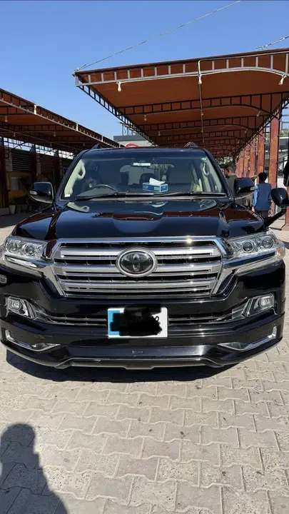 Toyota Land Cruiser