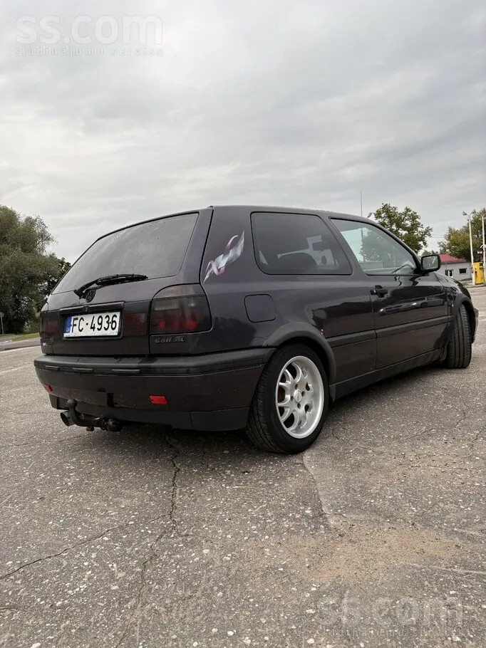 Volkswagen Golf 1992 photo 4