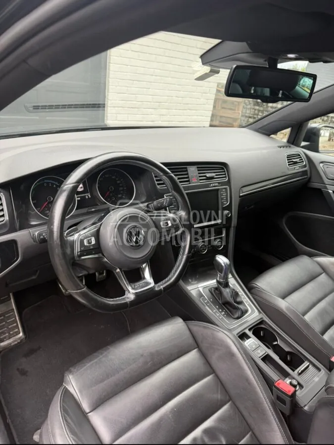 Volkswagen Golf 2015 photo 5