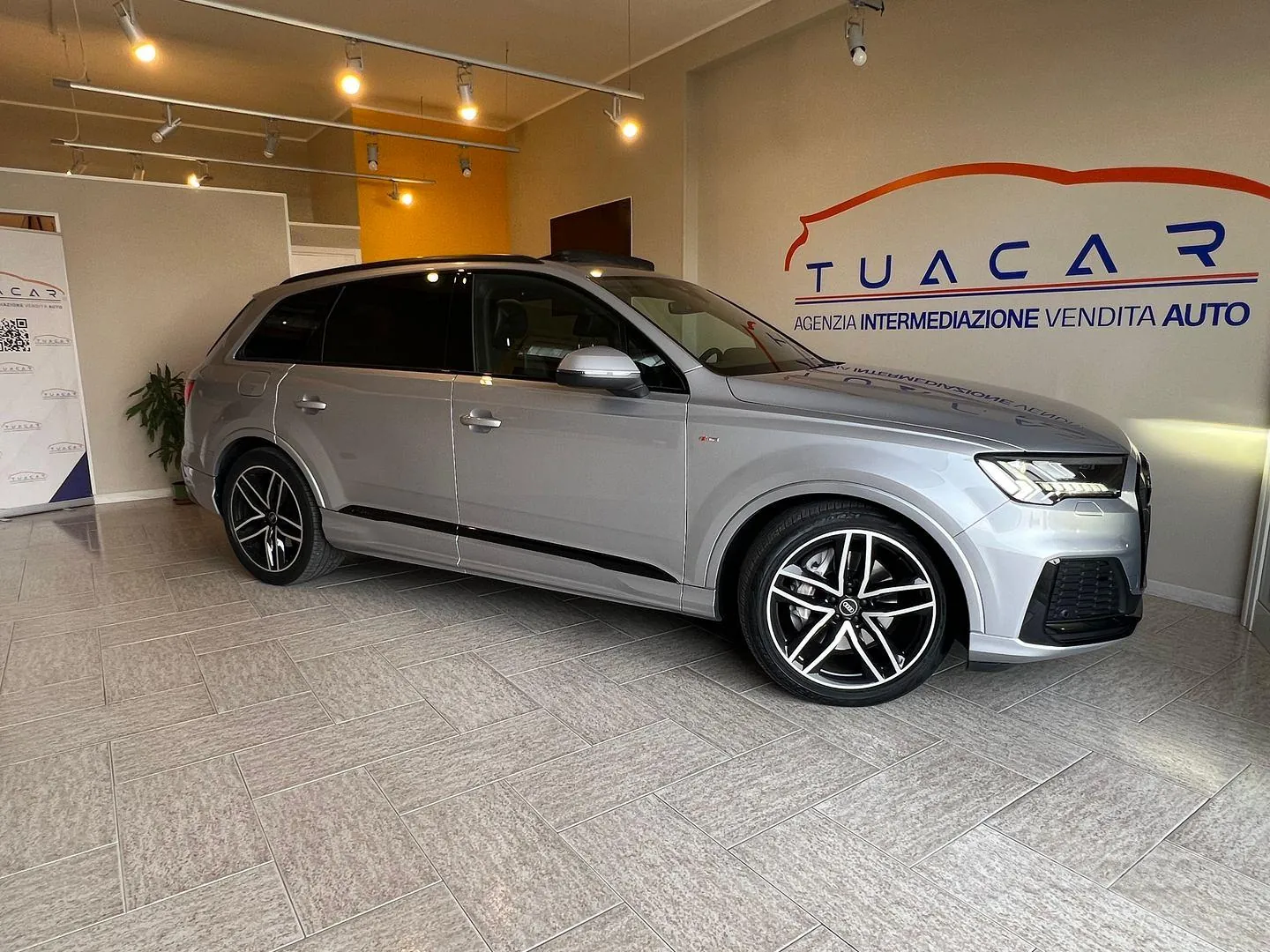 Audi Q7 2021 photo 3