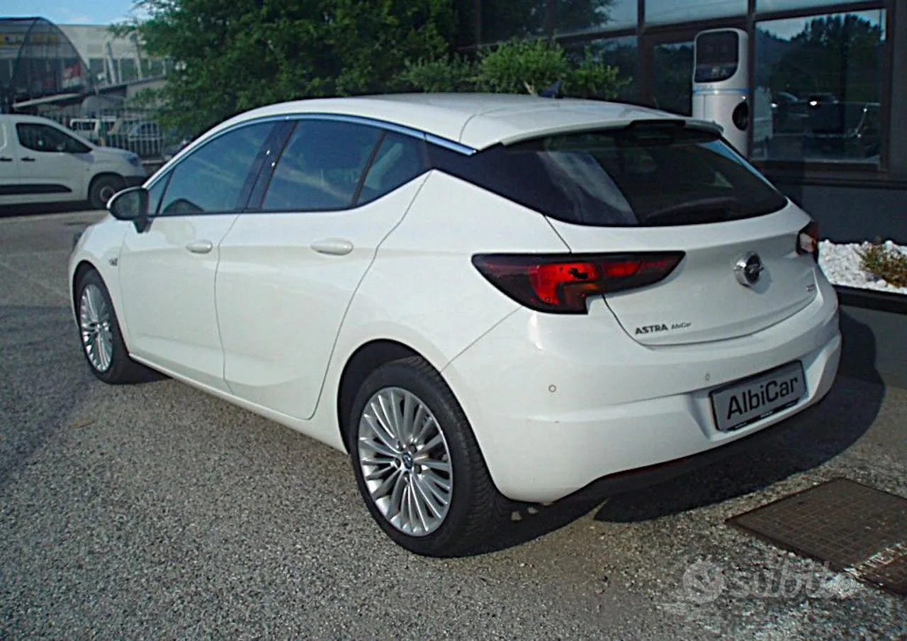 Opel Astra 2018 photo 3