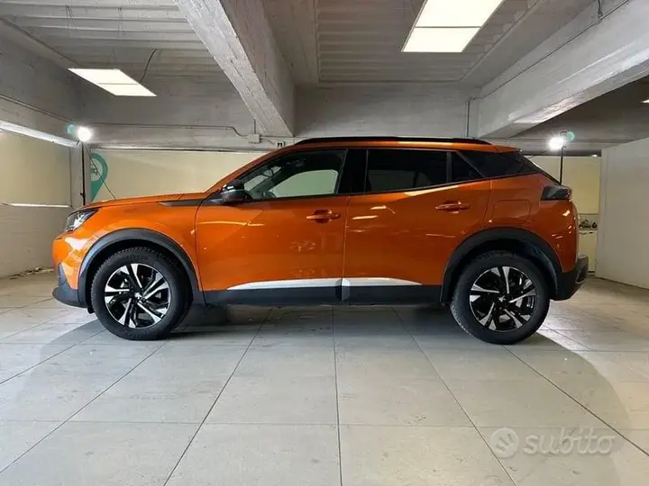 Peugeot 2008 2023 photo 2