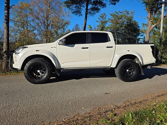 Isuzu D-Max 2021 photo 3