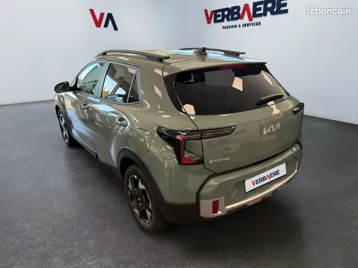 Kia Stonic 2026 photo 2
