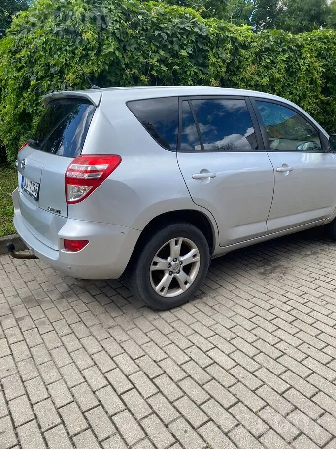 Toyota Rav4 2009 photo 3