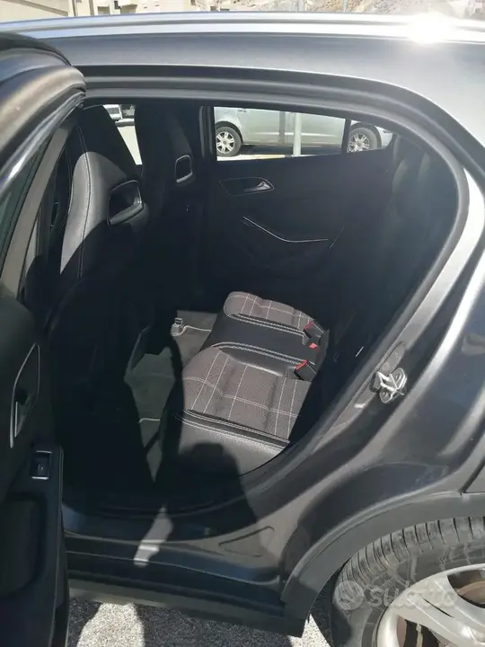 Mercedes-Benz Gla 2015 photo 5