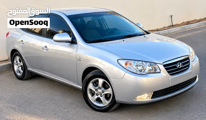Hyundai Avante 2009 photo 2