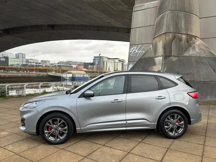 Ford Kuga 2021 photo 4