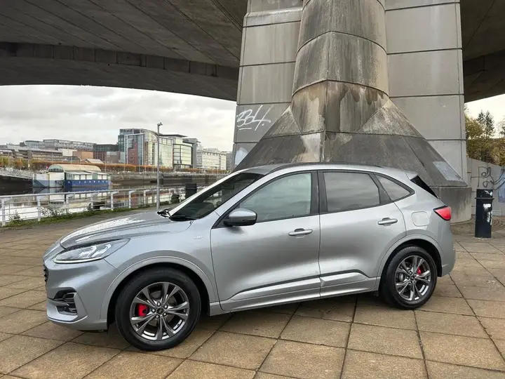 Ford Kuga 2021 photo 3