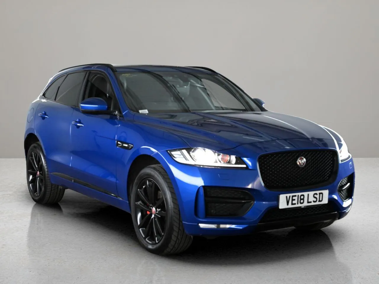 Jaguar F-Pace