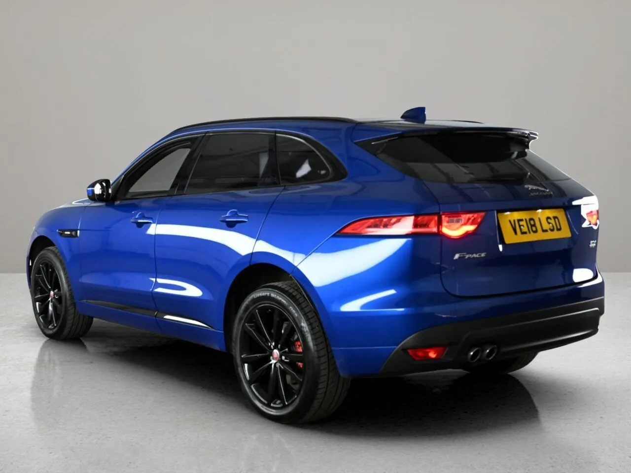 Jaguar F-Pace 2018 photo 3
