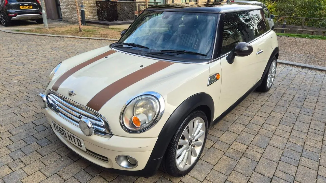 Mini Cooper 2010 photo 3