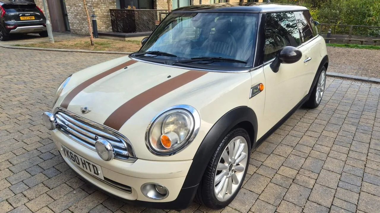 Mini Cooper 2010 photo 4