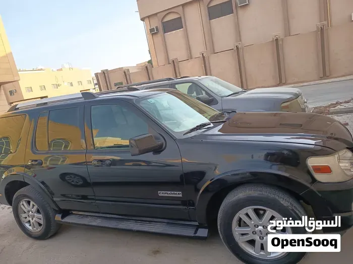 Ford Explorer 2006 photo 2