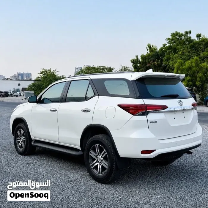 Toyota Fortuner 2017 photo 5