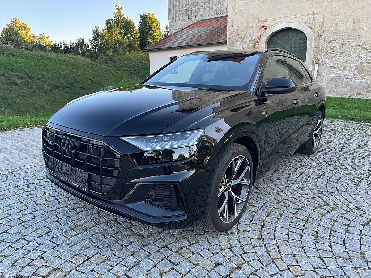 Audi Q8 2023 photo 3