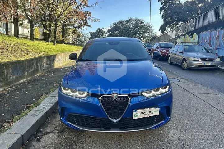 Alfa Romeo Tonale 2023 photo 2