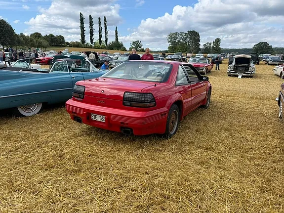 Pontiac Grand Prix 1990 photo 4
