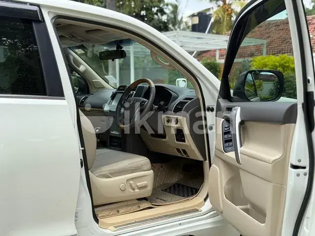 Toyota Land Cruiser Prado 2018 photo 5
