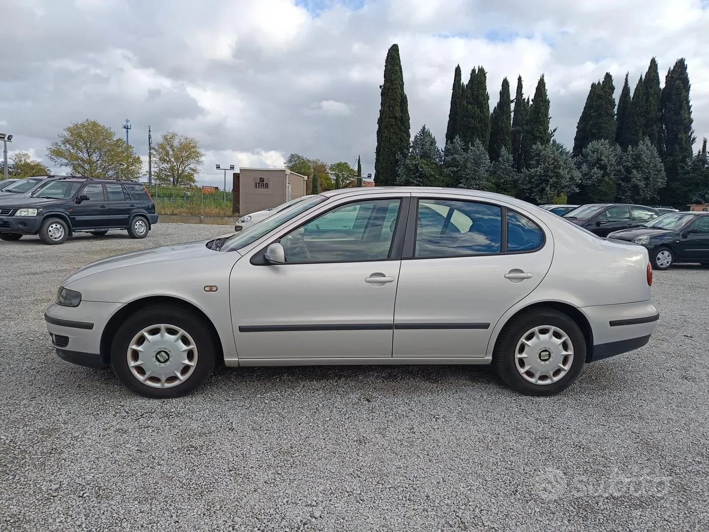 Seat Toledo 1999 photo 2