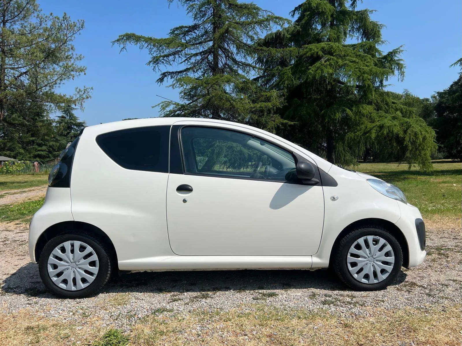 Citroen C1 2013 photo 3