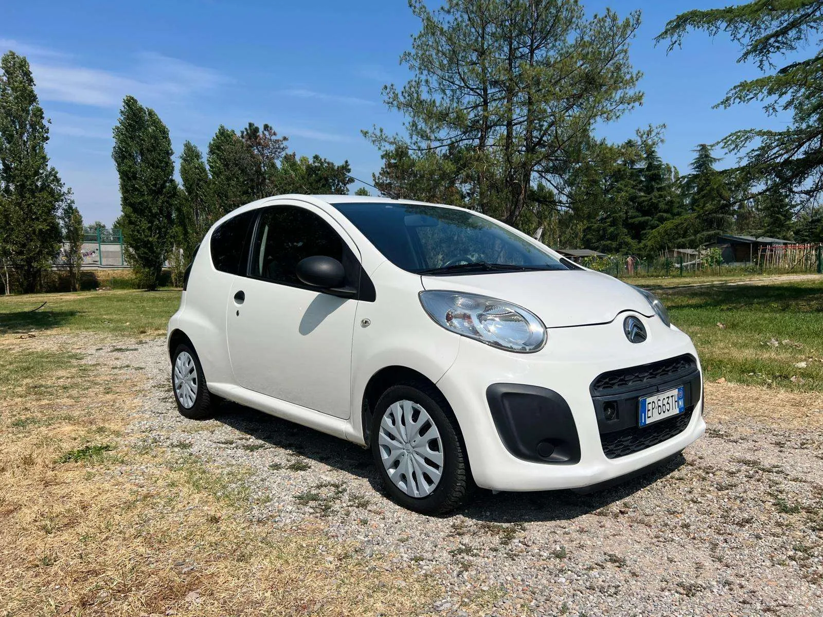 Citroen C1 2013 photo 2