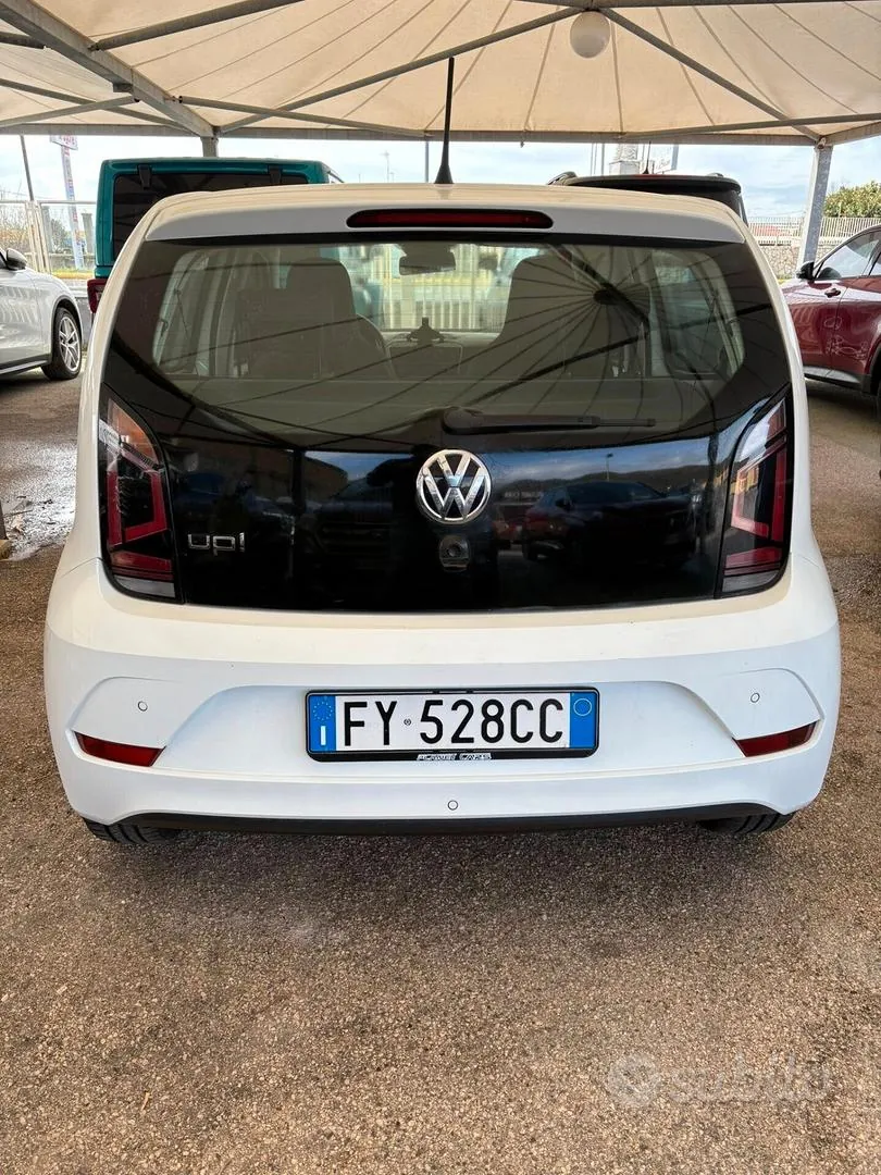 Volkswagen Up 2019 photo 5