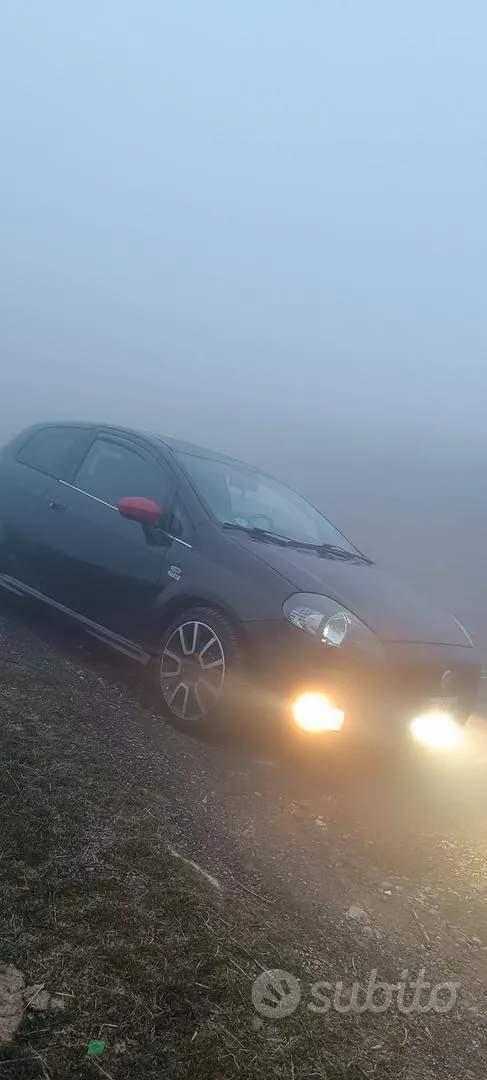 Fiat Grande Punto 2006 photo 3