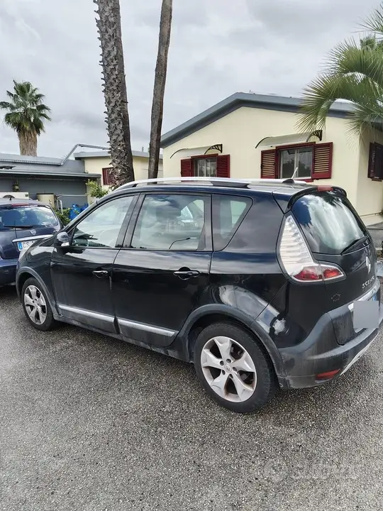 Renault Scenic 2014 photo 3