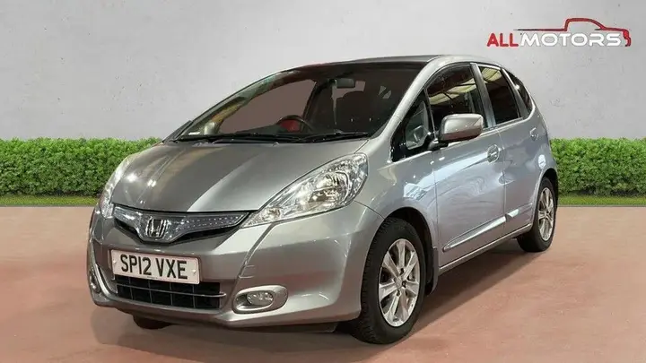 Honda Jazz 2012 photo 2