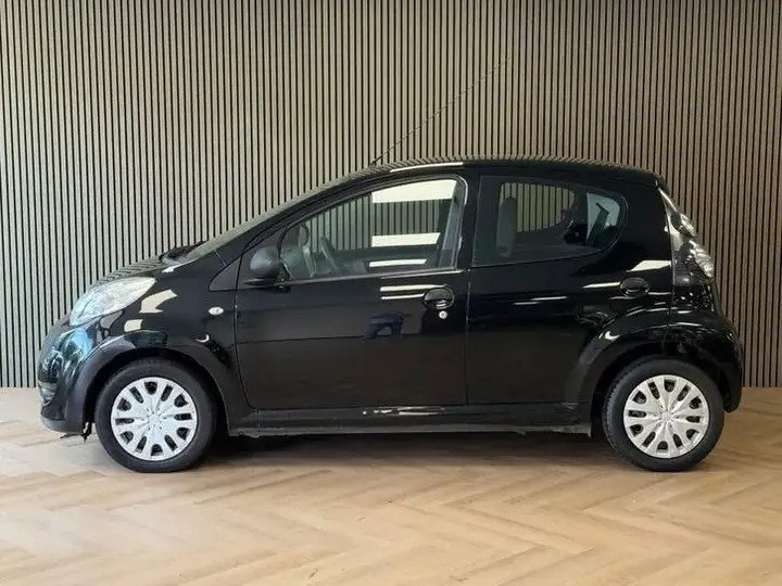 Citroen C1 2010 photo 3