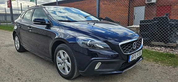 Volvo V40 Cross Country 2016 photo 4