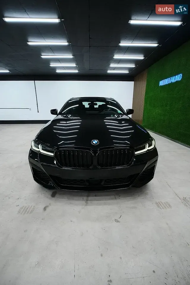 BMW 5 Series 2021 photo 4