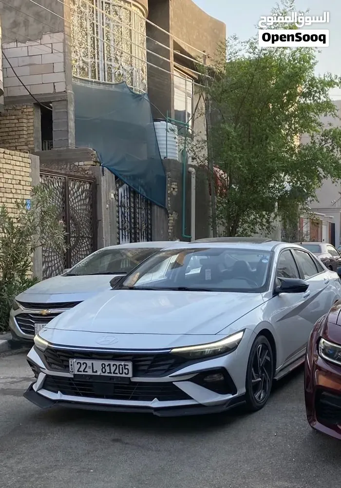 Hyundai Elantra 2024 photo 2