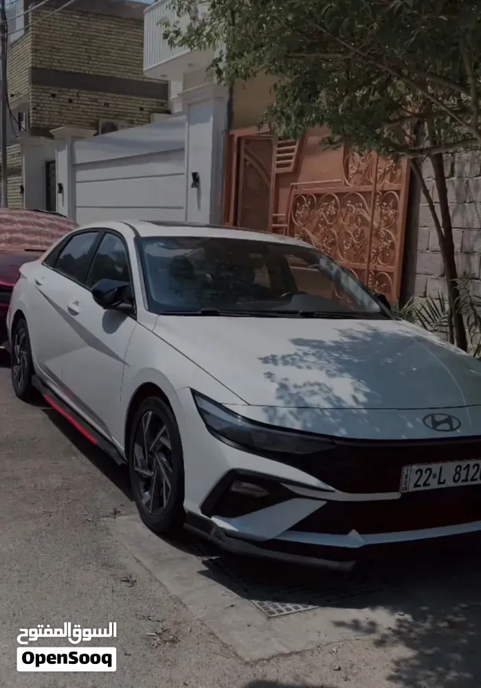 Hyundai Elantra 2024 photo 3