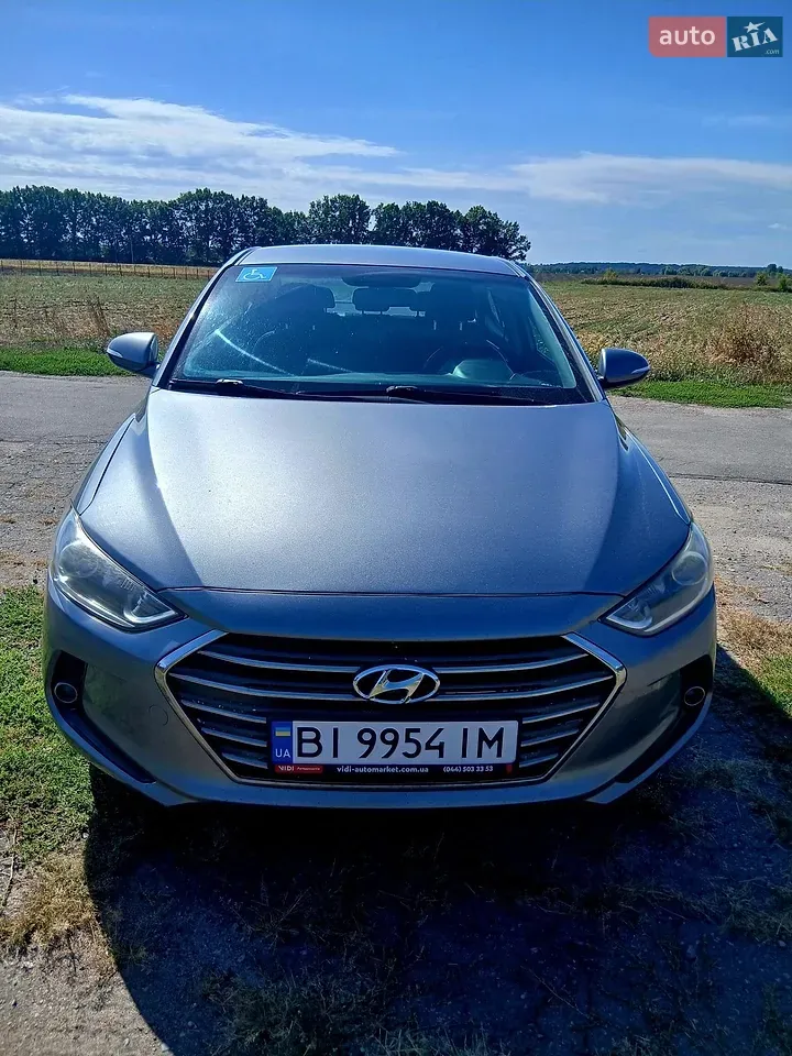 Hyundai Elantra
